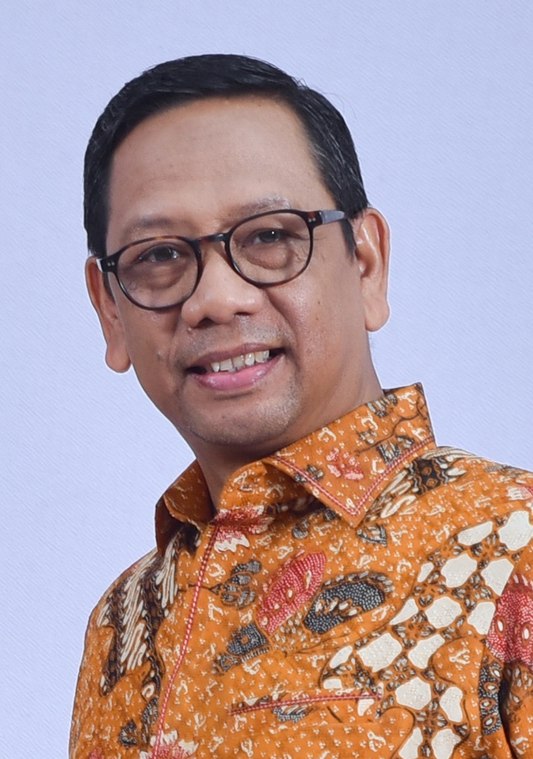 Arief Surarso, S.S., M.M.